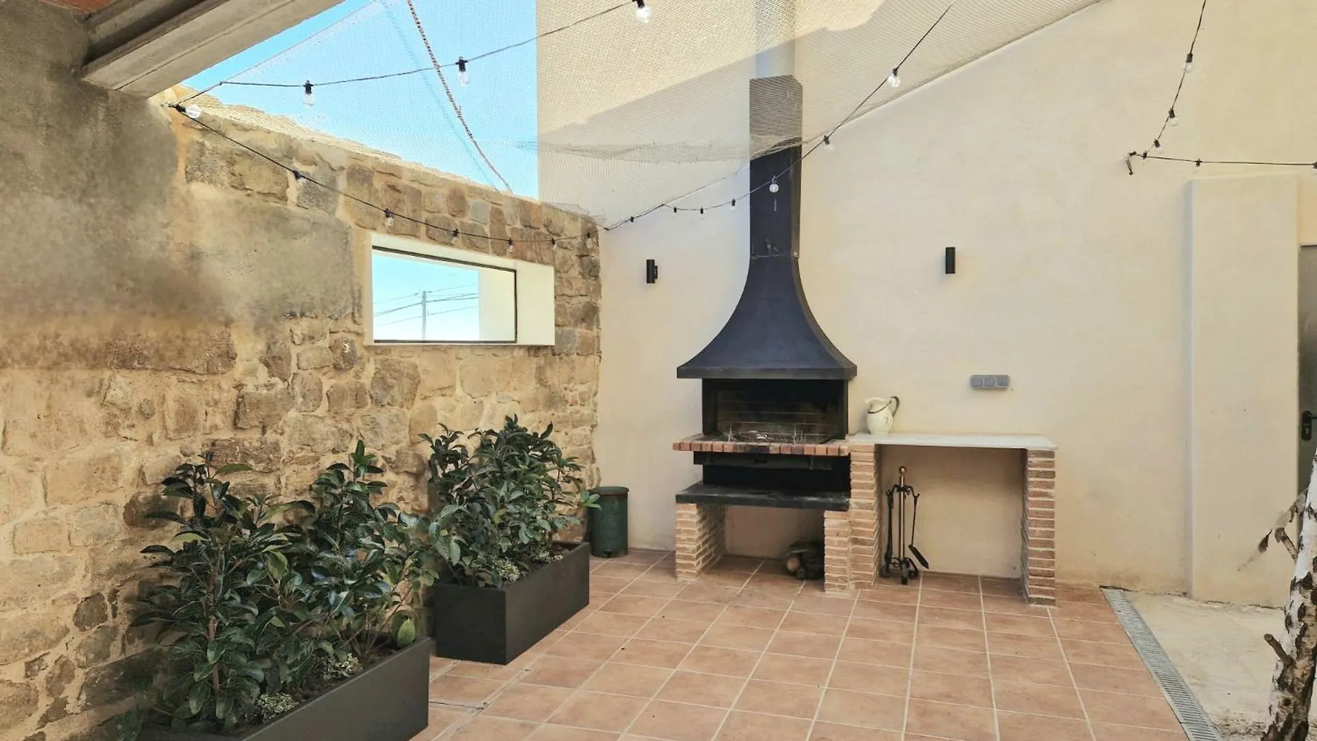 Holiday home Casa Rural Cal Roseto Con Jacuzzi Selvanera